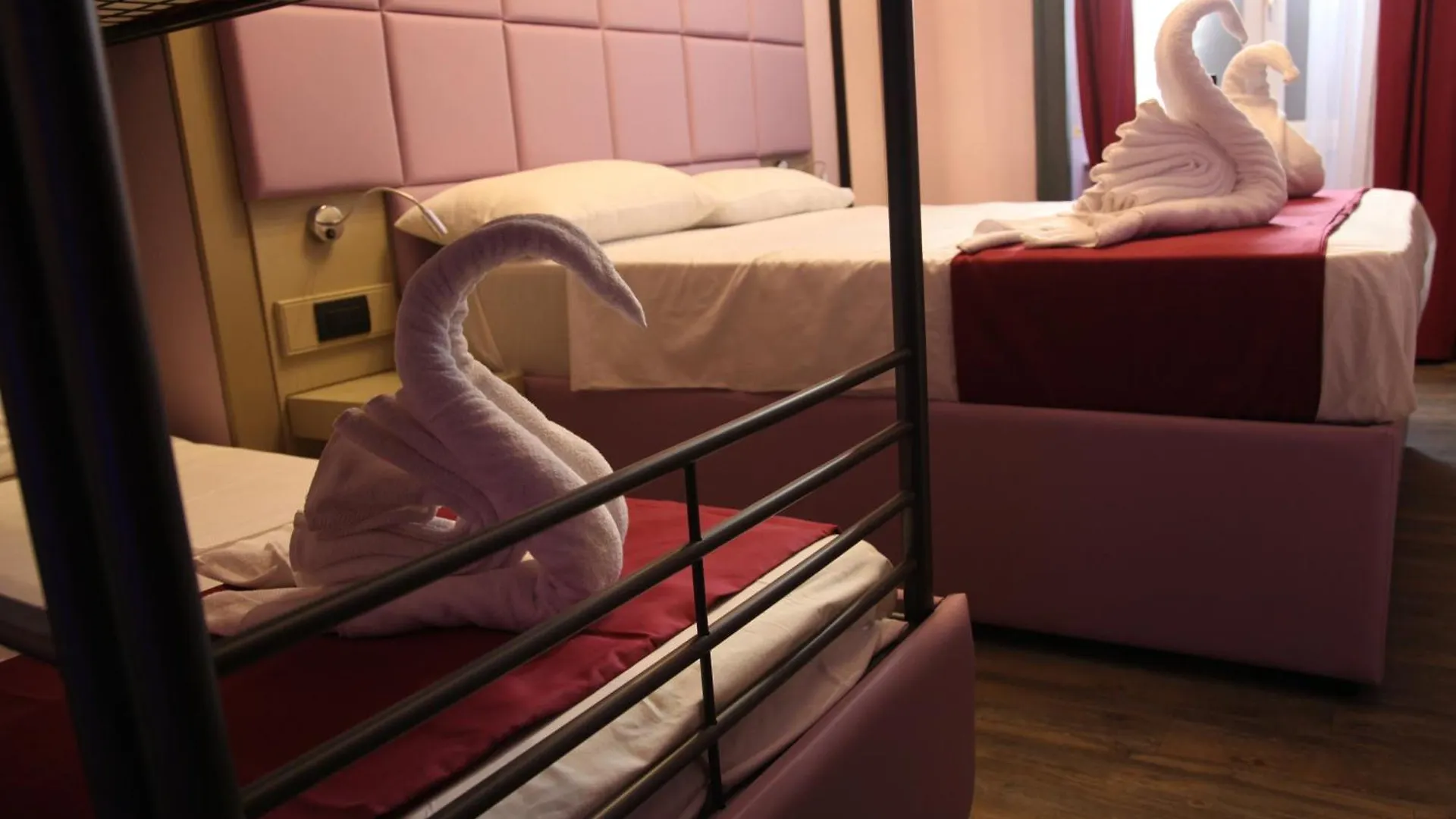 Bed & Breakfast Sleep In Naples