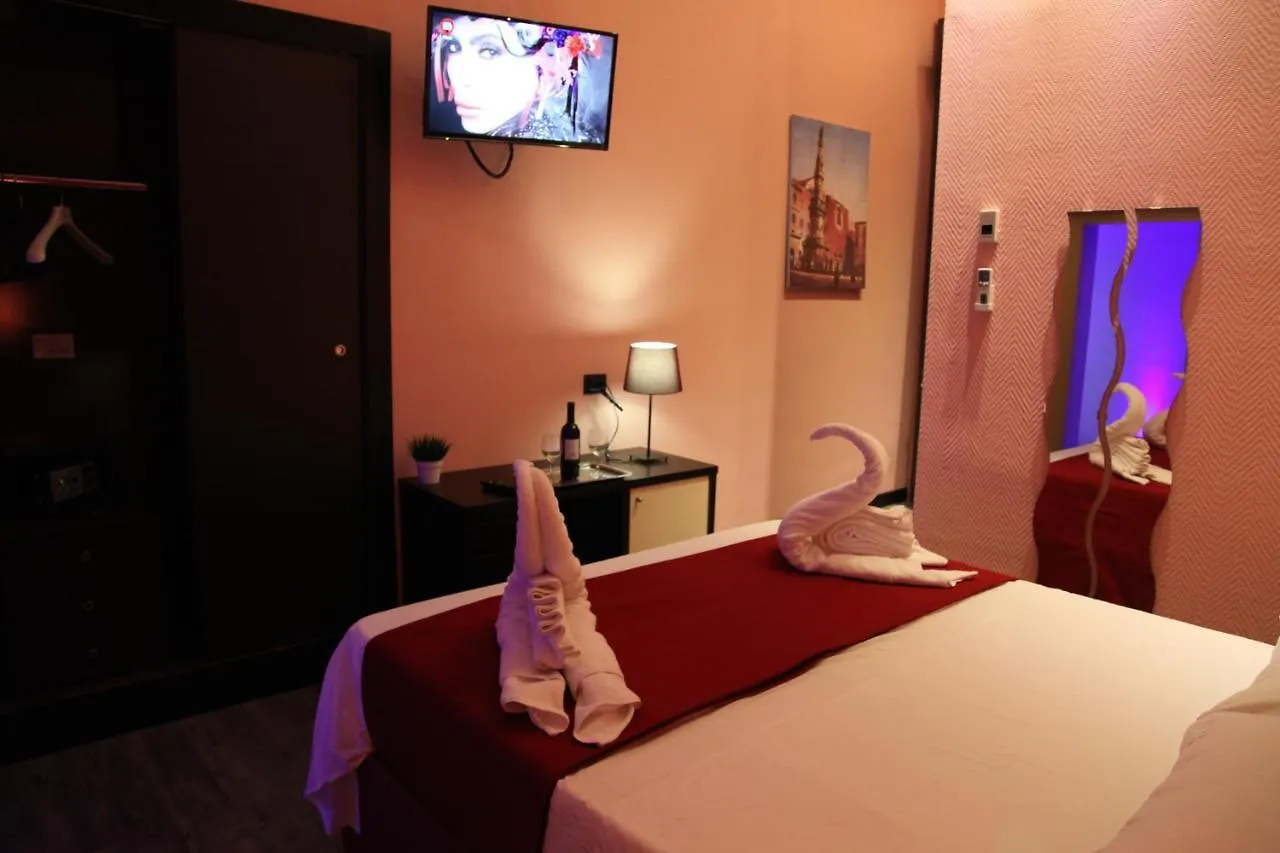 Sleep In Naples Bed & Breakfast