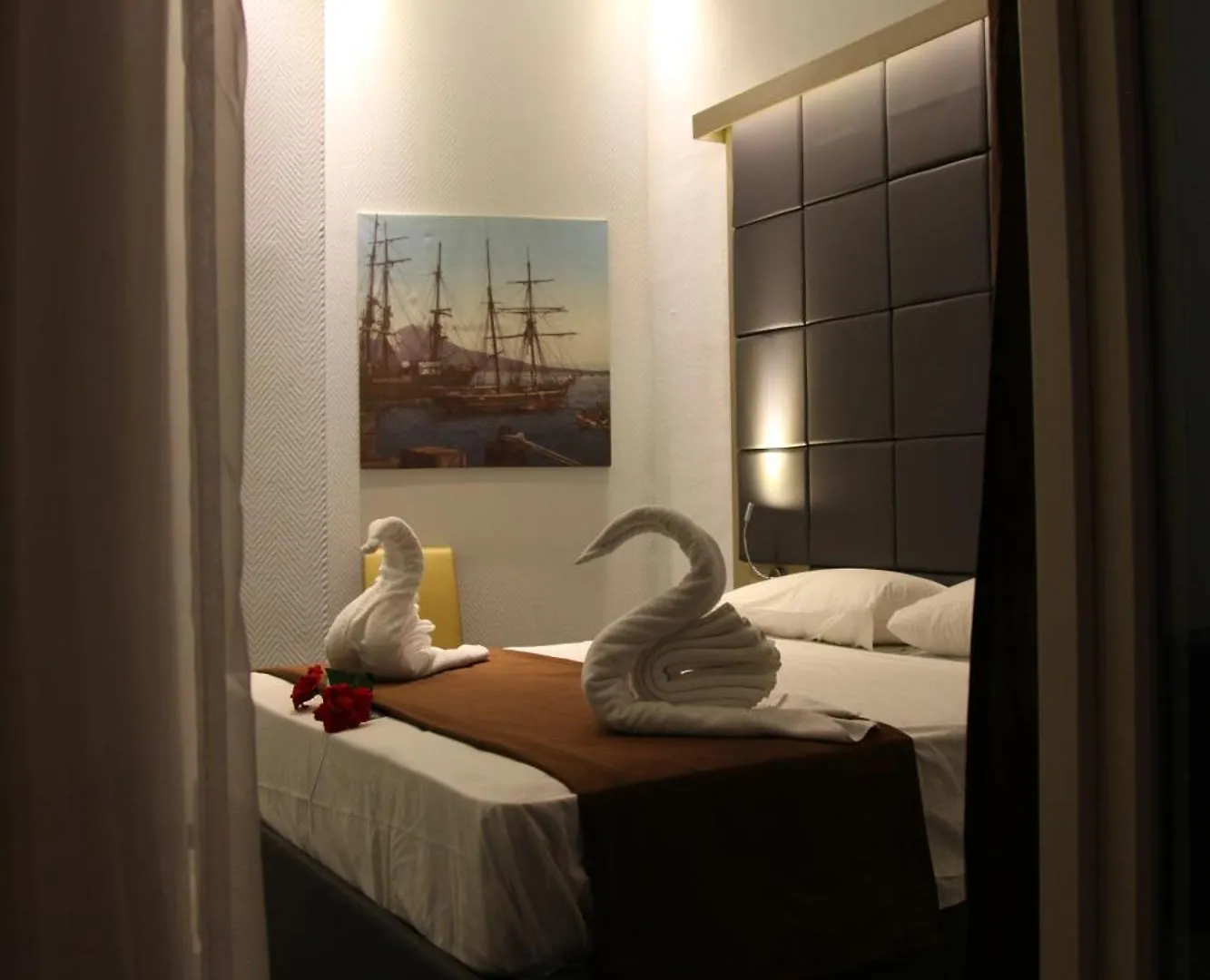 Sleep In Naples Bed & Breakfast