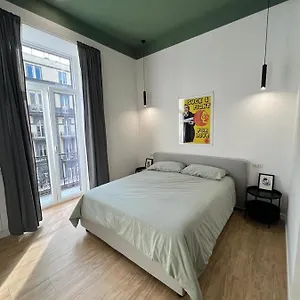 Bed & Breakfast Plan B, Naples
