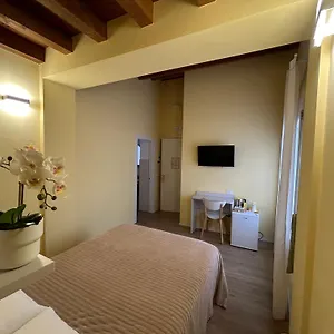 laguna-blu-mestre.hotelslidodijesolo.com/